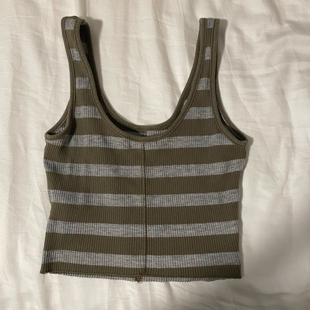 BDG - Urban Outfitters Crop Tank Top